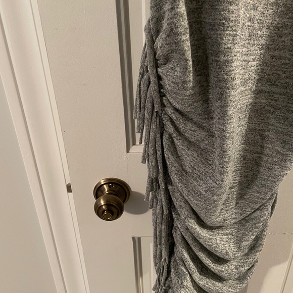 Gray fringe dress - Picture 5 of 5